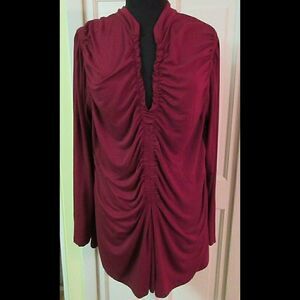 Design History top burgundy color sz 2X